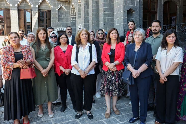 ‘Kumaşın Hafızası’ sergisi açıldı 5