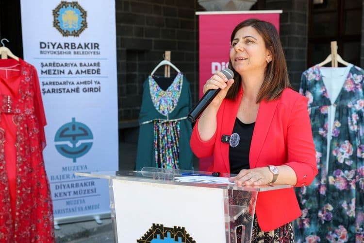 ‘Kumaşın Hafızası’ sergisi açıldı 8