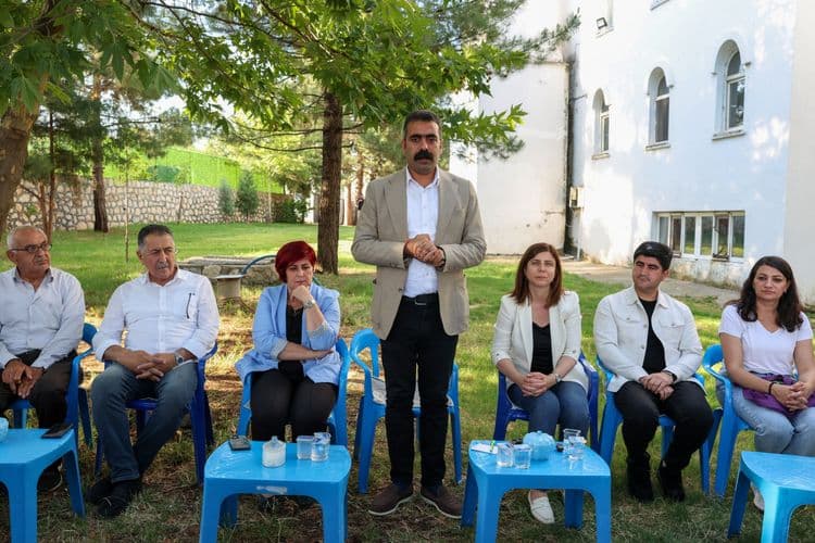 Malabadi Mahallesi’nde halk buluşması: Kalıcı projeleri hayata geçireceğiz 2