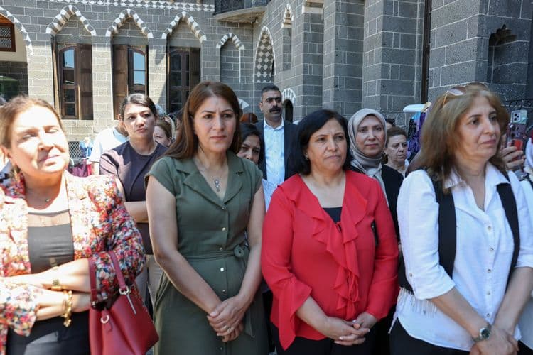 ‘Kumaşın Hafızası’ sergisi açıldı 11