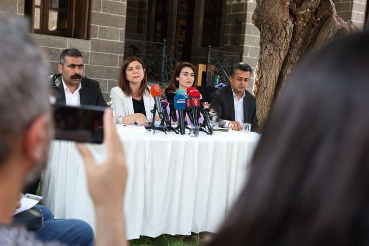 Sur’da ortak yaşamı koruma çalışması: Kamusal alanlar yayalara açılacak 3