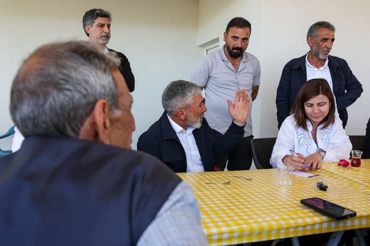 Eşbaşkan Bucak, Güneştepe Mahallesi’nde yurttaşlarla buluştu 8