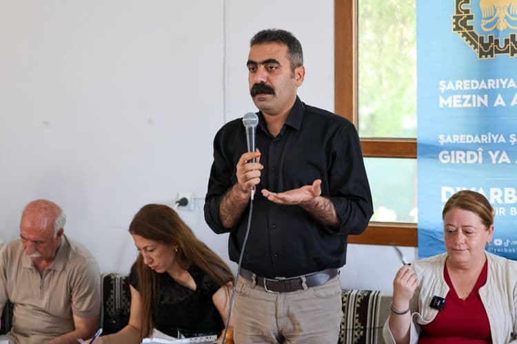 Özdemir Mahallesi'nde Halk Buluşması: Yerinde dinleme, ortak çözüm 12