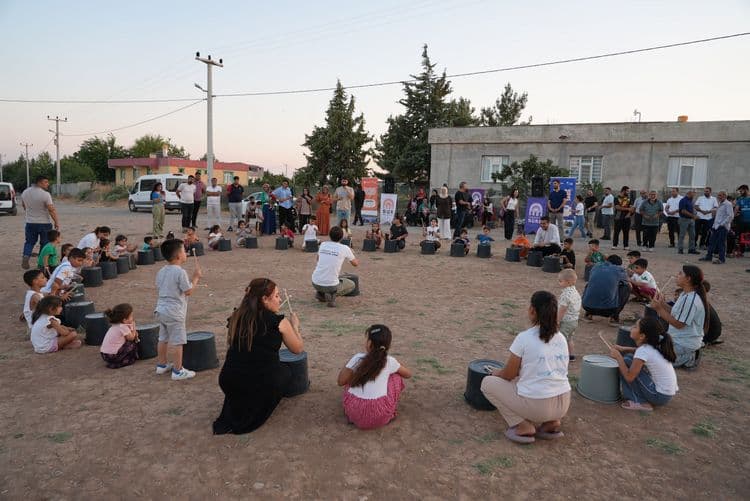Gezici Müzik Atölyesi 13 mahallede bin 700 çocuğa ulaştı 1