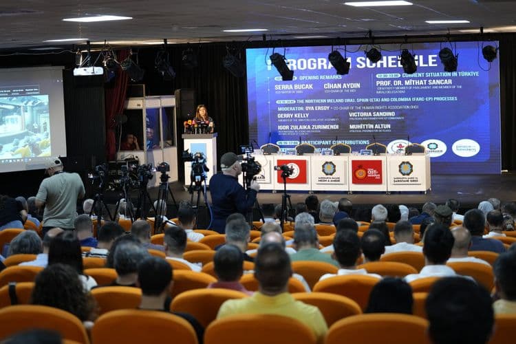 Eşbaşkan Bucak: Barış, yalnızca silahların susması değil, toplumsal bir inşa sürecidir 1