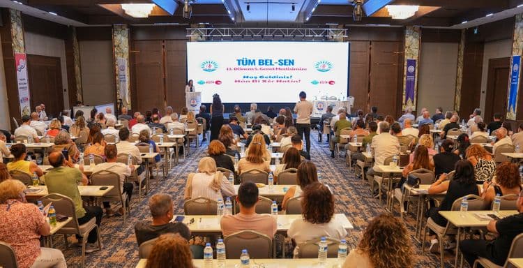 Eşbaşkan Bucak: Yerel demokrasi ruhu yeniden güncellenmeli