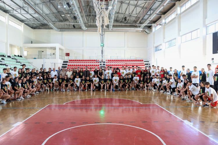 Eşbaşkan Hatun’dan sınava hazırlanan genç sporculara moral ziyareti