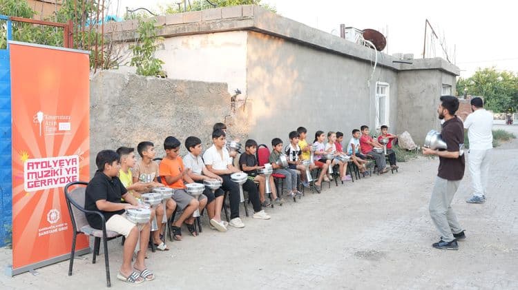 Çocuklar ritim tuttu, hayallerini renklere döktü 1