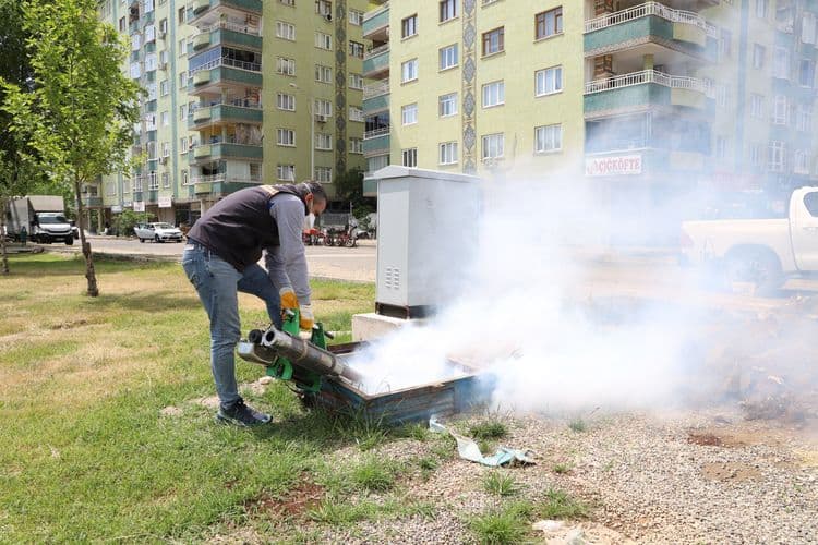 17 ilçede haşereyle mücadele aralıksız sürüyor 1