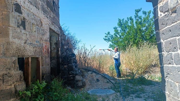 Sıcaklarla birlikte akrep mücadelesi başlatıldı 3