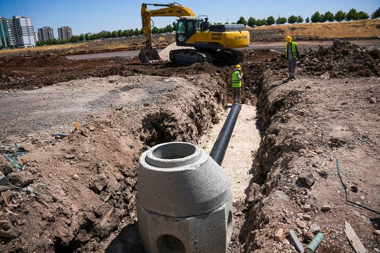 Mezopotamya Kent Parkı’nda çalışmalar eş zamanlı sürüyor 4