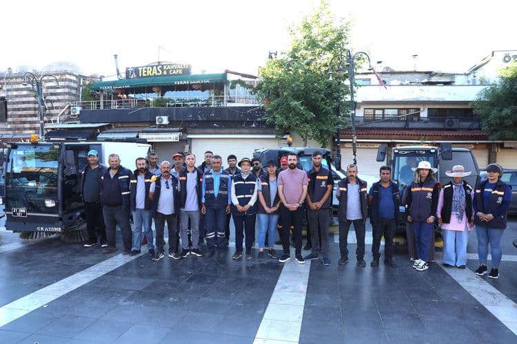 Sur ilçesinde temizlik çalışması 9