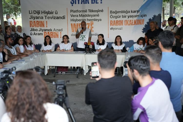 Eşbaşkan Bucak, bağımlılığa karşı başlatılan kampanyaya destek verdi 5
