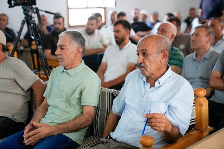 Özdemir Mahallesi'nde Halk Buluşması: Yerinde dinleme, ortak çözüm 4