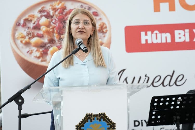 10 bin aşure dayanışmayla paylaşıldı 14