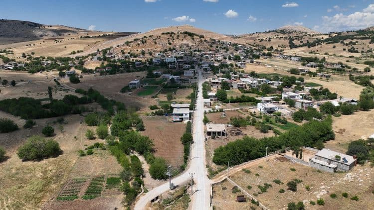 Kırsal mahalle yolları yenileniyor 5
