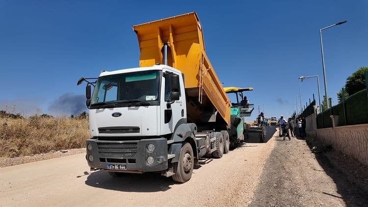Teknokent Bölgesi’nde sıcak asfalt çalışması başlatıldı 6
