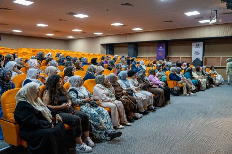 Tekstil eğitimini tamamlayan kadınlara belgeleri verildi 3