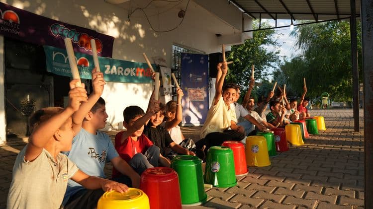 DBB’den yerinde kültür-sanat etkinliği: Gezici Müzik Atölyesi 15