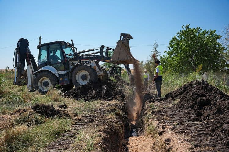 DİSKİ, Sayarlar ve Aktepe’ye 5 kilometrelik atık su hattı döşüyor 9