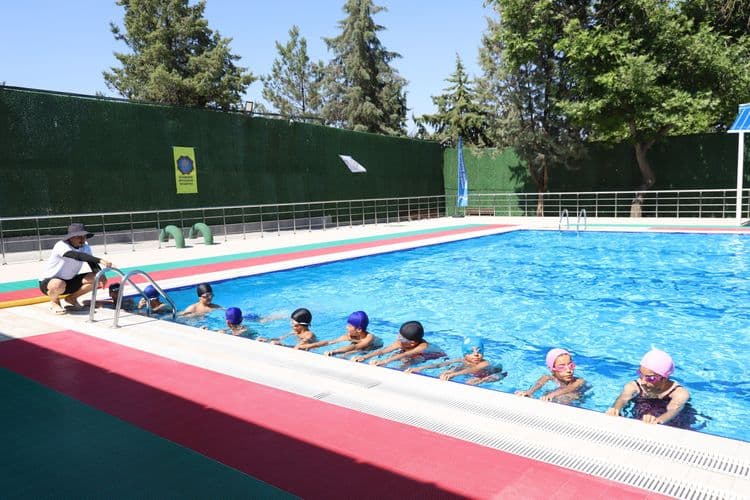 Yaz Spor Okulları başladı: 8 bin 377 çocuk ücretsiz eğitim alıyor 15