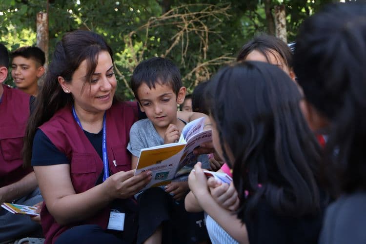 Masal Sandığı kırsal mahallelerde çocuklarla buluştu 11