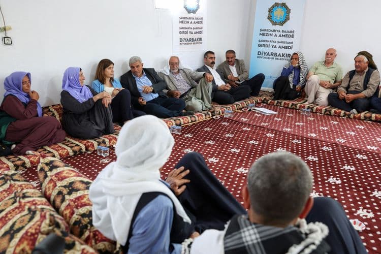 Karacadağ’da yurttaşlarla doğrudan temas, sorunlara yerinde çözüm arayışı 9