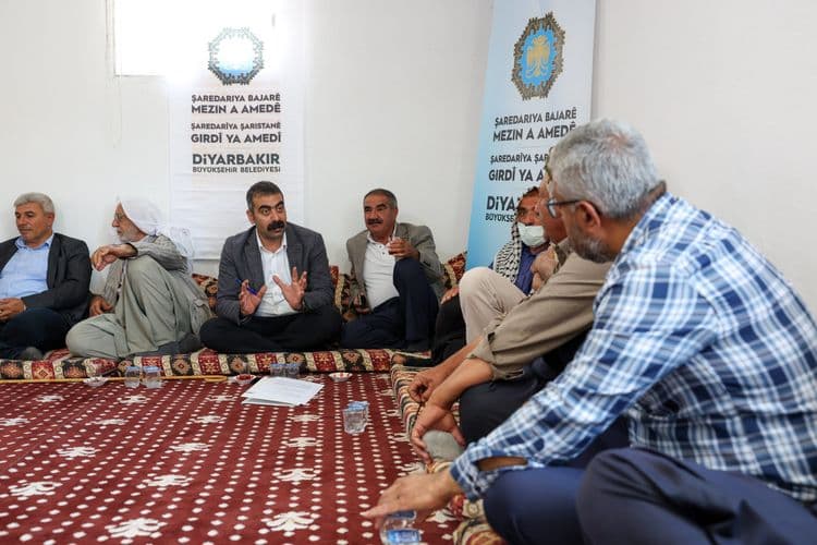 Karacadağ’da yurttaşlarla doğrudan temas, sorunlara yerinde çözüm arayışı 11