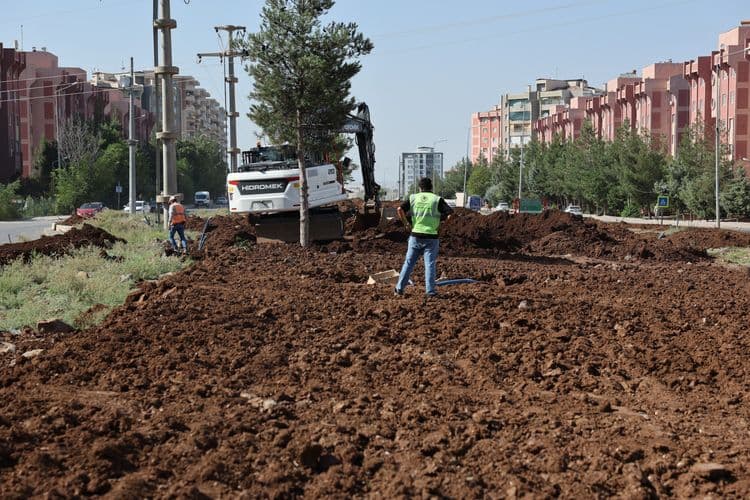 Eşbaşkan Bucak çalışma alanlarını inceledi 6