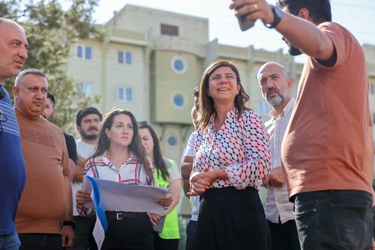 Eşbaşkan Bucak çalışma alanlarını inceledi 8