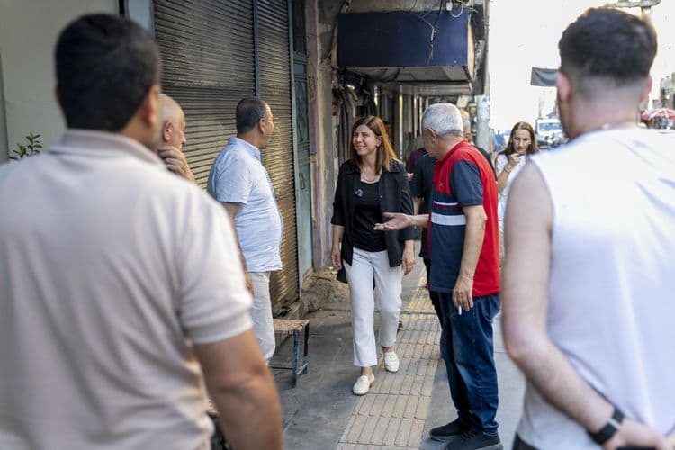 Eşbaşkanlar Bağlar esnafını dinledi: Tüm imkanları seferber edeceğiz 10