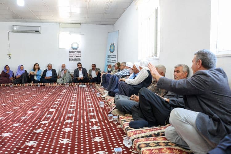 Karacadağ’da yurttaşlarla doğrudan temas, sorunlara yerinde çözüm arayışı 1