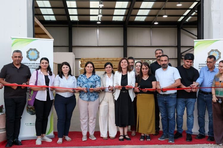 Kent Mobilyaları Atölyesi hizmete açıldı 1
