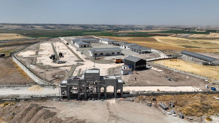 Bağıvar’da yeni mezarlık tamamlanıyor 1