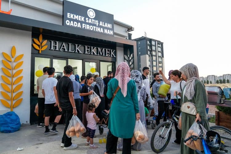 Halk Ekmek Fabrikası açıldı: Kâr için değil halk için üretim 21