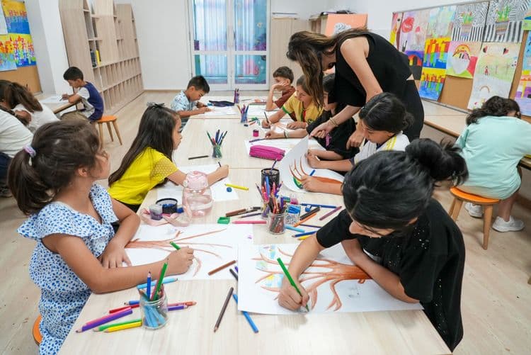 520 çocuk yazı sanat ve bilimle geçiriyor 5