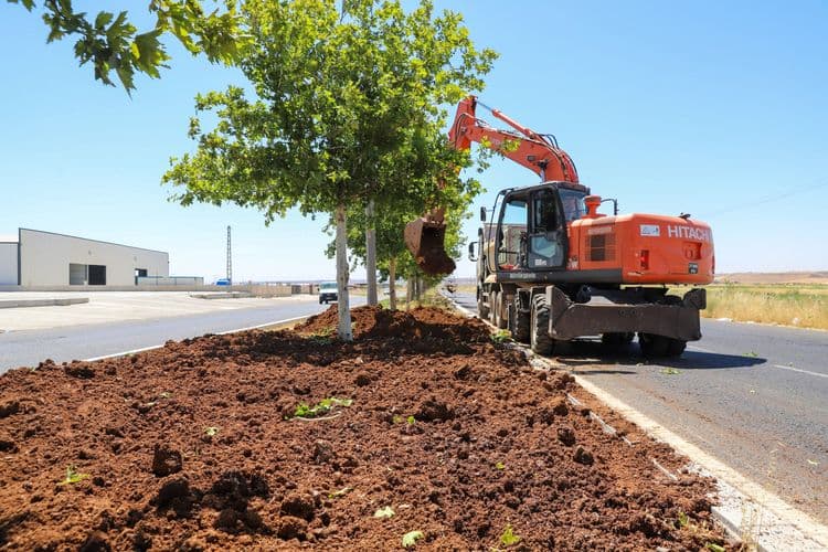 Mardin yolu 14 bin 200 gülle renklenecek 7