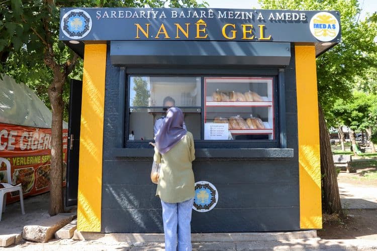 Halk Ekmek kalitesi, lezzeti ve fiyatıyla beğeni topladı 9