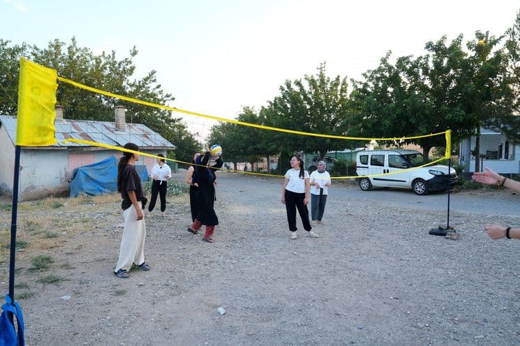 Çocuklar Sokakta Spor Şenliği’nde doyasıya eğlendi 4