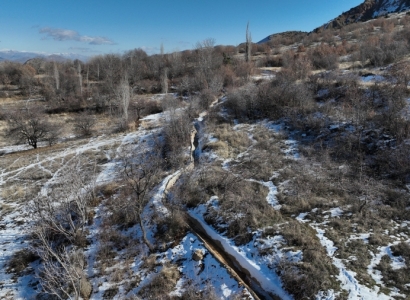 Water canal support for farmers