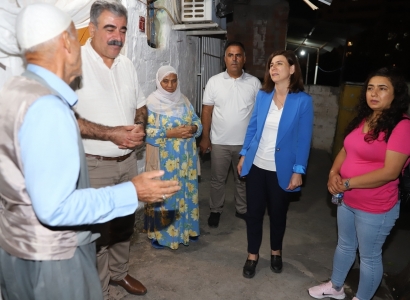 Eş Başkanlardan çat kapı ev ziyareti