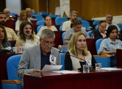 Rojin Kabaiş, Büyükşehir Belediyesi Meclis toplantısında anıldı