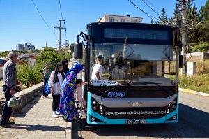 Ferit Köşk Mahallesi ile Dağkapı arasında ücretsiz ring aracı hizmeti başladı