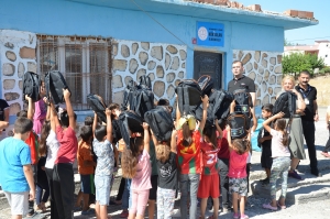 Seba wendekaranê ke şewatê Çinarî de mexdûr bîy, piştgirîya hacetanê wendekarîye