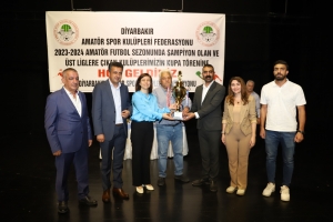 Eş Başkanlar, amatör spor kulüplerinin kupa törenine katıldı