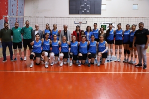 Hevşaredar Bucak destek da tîma voleybolê ya jinan