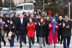 Hevserokên Şaredariyê beşdarî daxuyanî û meşa li Enqereyê bûn