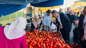 Hemşaredar Hatun, bazarê taxe zîyaret kerd