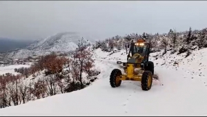 129 kîlometre rêya ku ji ber berfê hatibû girtin hat malîn