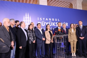 Serdana Piştgiriyê ji Hevserok Bucak bo Şaredariya Mezin a Stenbolê